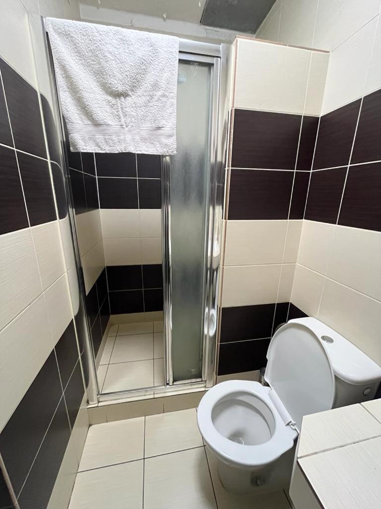 Apartments Manhattan Теплице Экстерьер фото